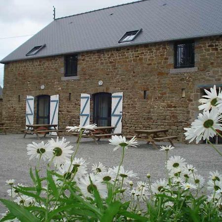Domaine du Pré Salé Bed and Breakfast Roz-sur-Couesnon Esterno foto